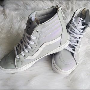 Women’s Zip-Back SK8 Hi-Top Vans